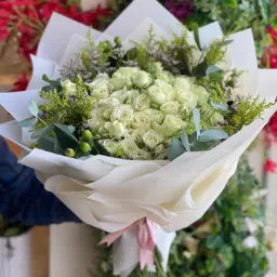White Rose with Baby White Rose